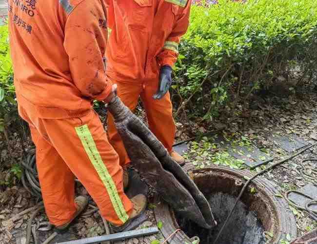 韓村河抽污水，改善生態環境，為人類造福！