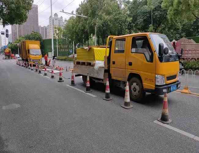 臨河里抽污水 - 建設清潔美麗家園