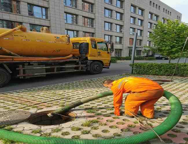 化糞池清理費怎么辦藍天園小區化糞池清掏價格表