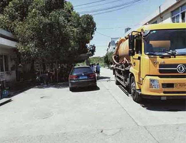 抽污水(抽污水抽糞車)